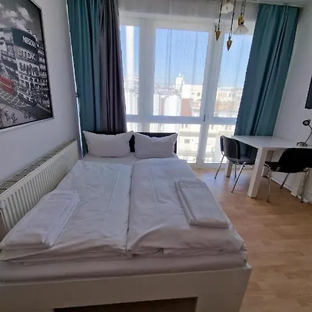 Gemuetliche Innenstadt In Stadtmitte